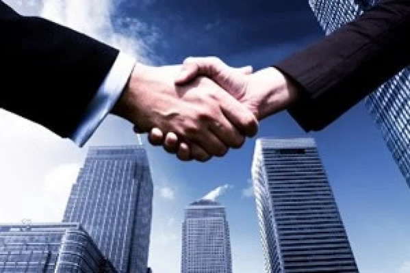 Socimis y centros comerciales, los favoritos de los extranjeros